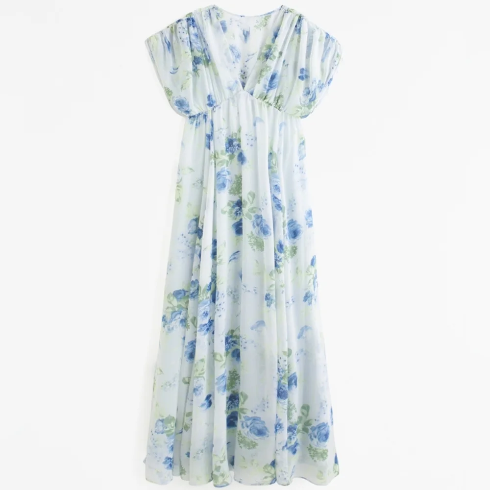 NWT Abercrombie Dolman Sleeve Flowy Maxi Dress in Blue Floral, XL